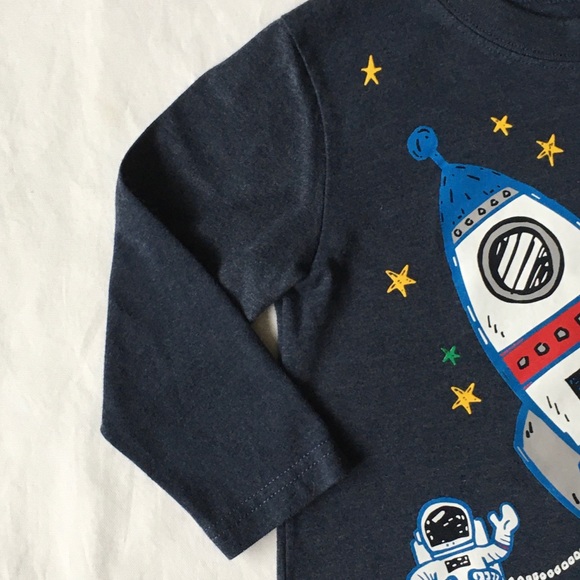 Space shirt size 3T astronaut spaceship black top rocket planets Saturn stars - Picture 7 of 16